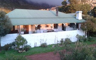 2 Bedroom House in Wellington Central