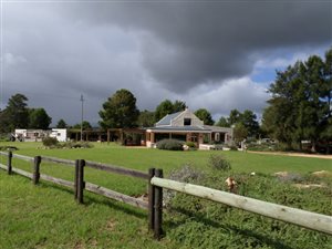 82 ha Farm in Stanford