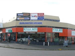 72 m² Commercial space in Wynberg
