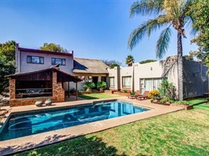 4 Bed House in Clayville East