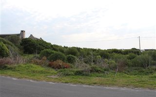 660 m² Land available in Arniston