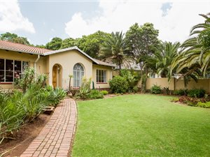 4 Bed House in The Reeds