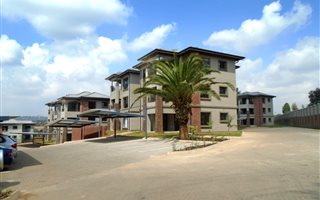 2 Bedroom Apartment in Victory Park