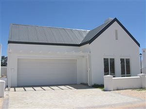 3 Bed House in Koelenbosch Country Estate