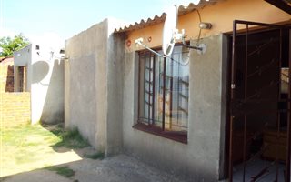 2 Bedroom House in Kwaguqa