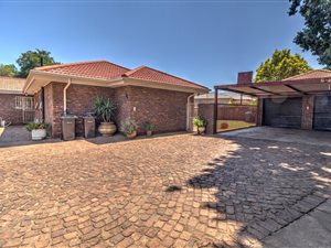 3 Bed House in Witfield