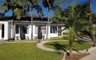 300 m² Commercial space in Randpark Ridge