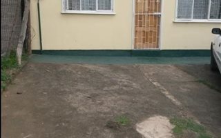 4 Bedroom Simplex in Trenance Manor