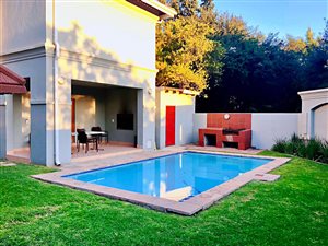 2 Bed Apartment in Bryanston