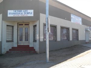558 m² Land available in King Williams Town