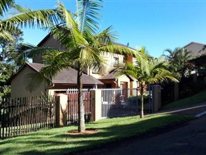 3 Bed House in Marina Beach