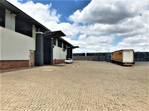 500 m² Industrial space in Rosslyn