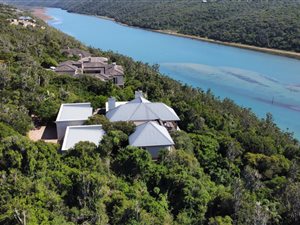 5 Bed House in Boesmansriviermond