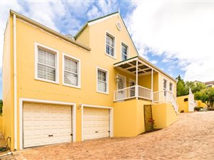 3 Bed Townhouse in Oude Westhof