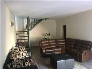 3 Bed House in Hennopspark