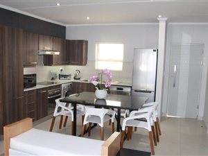 2 Bed Apartment in Atholl