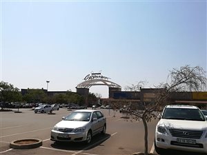 357 m² Retail Space in Montana