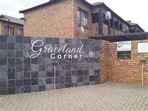 2 Bed Townhouse in Elspark
