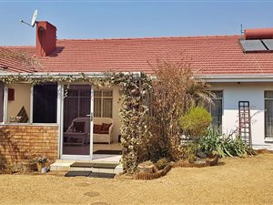 3 Bed House in Mackenzie Park