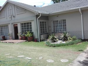 4 Bed House in Westdene