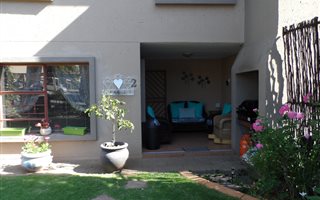 2 Bedroom Duplex in Lakefield