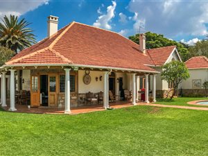 3 Bedroom House in Houghton Estate