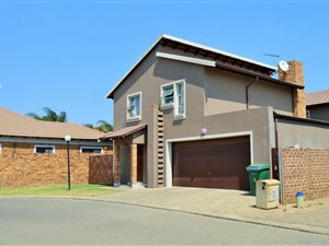 3 Bed Cluster in Newmarket Park