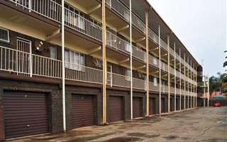 0.5 Bedroom Apartment in Waverley