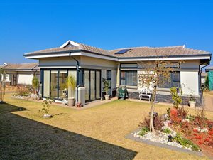 2 Bed Townhouse in Eastland Mature Lifestyle Estate