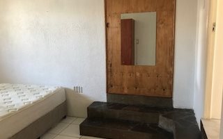 2 Bedroom House in Chrismar