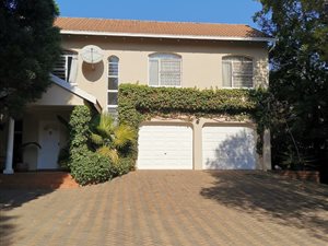 3 Bed House in Osummit