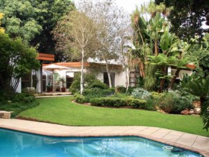 4 Bed House in River Club