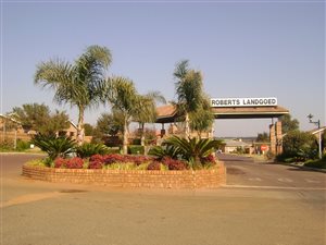 647 m² Land available in Roberts Estate