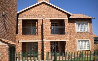 2 Bedroom Apartment in Riversdale