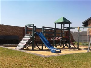 3 Bed House in Doornpoort and surrounds