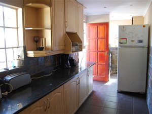 3 Bed House in Van Riebeeck Park