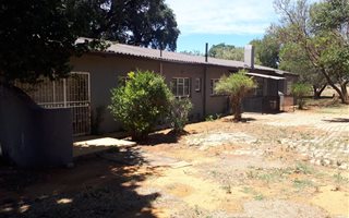 2.2 ha Farm in Vleikop AH