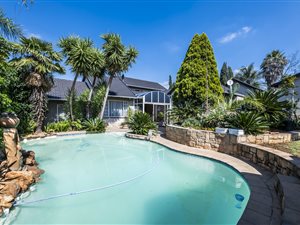 4 Bed House in Glenvista