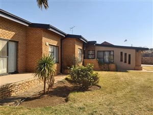 4 Bed House in Mohadin