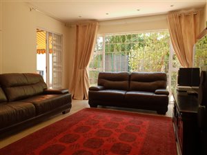 3 Bed Duplex in Strathavon