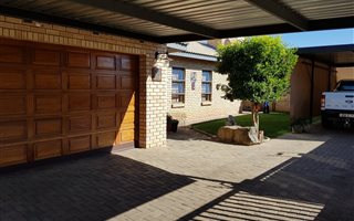3 Bedroom House in Hadison Park