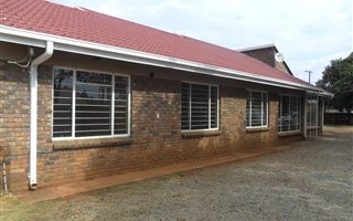 3 Bedroom House in Henley on Klip