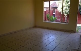 2 Bedroom Simplex in The Orchards