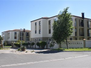 1 Bed Apartment in Strand Central