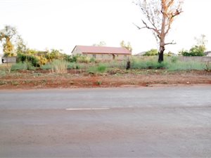 1027 m² Land available in Meyerton Park