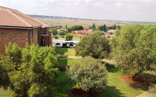 2 Bedroom Apartment in Heuweloord