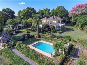 5 Bed House in White River AH