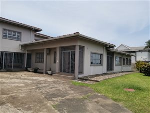 8 Bed House in Ocean View