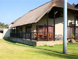 2 Bed Garden Cottage in Randjesfontein