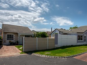 2 Bed House in Thornton